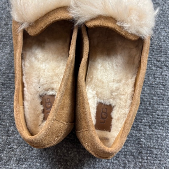 UGG Women’s Kaley Wisp Loafer Chestnut size: 7 - Picture 5 of 12